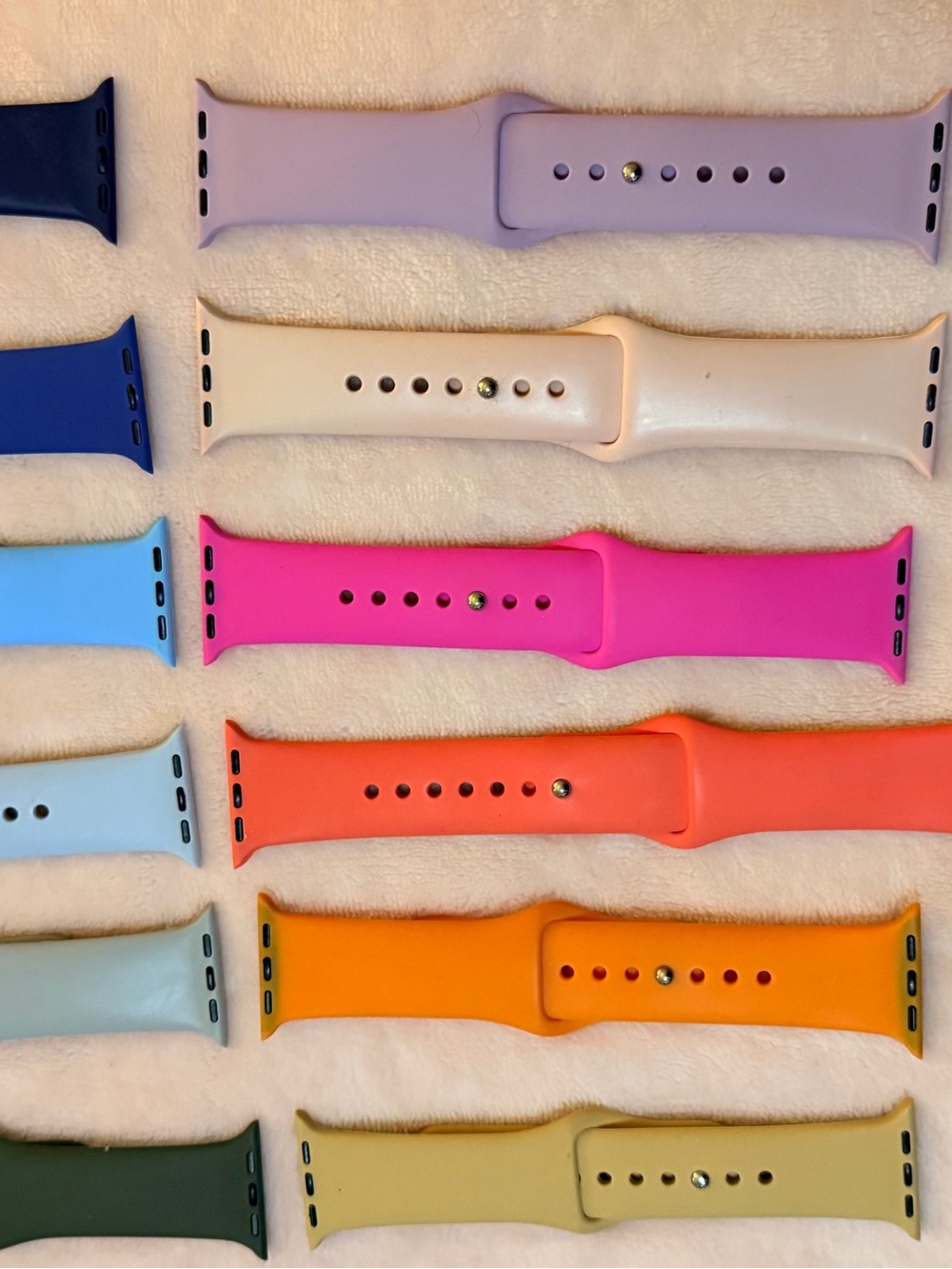 Assorted Apple Watch Bands in Multiple Colors - Picture 3 of 6